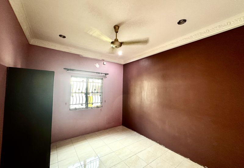 TAMAN BUNGA MATAHARI