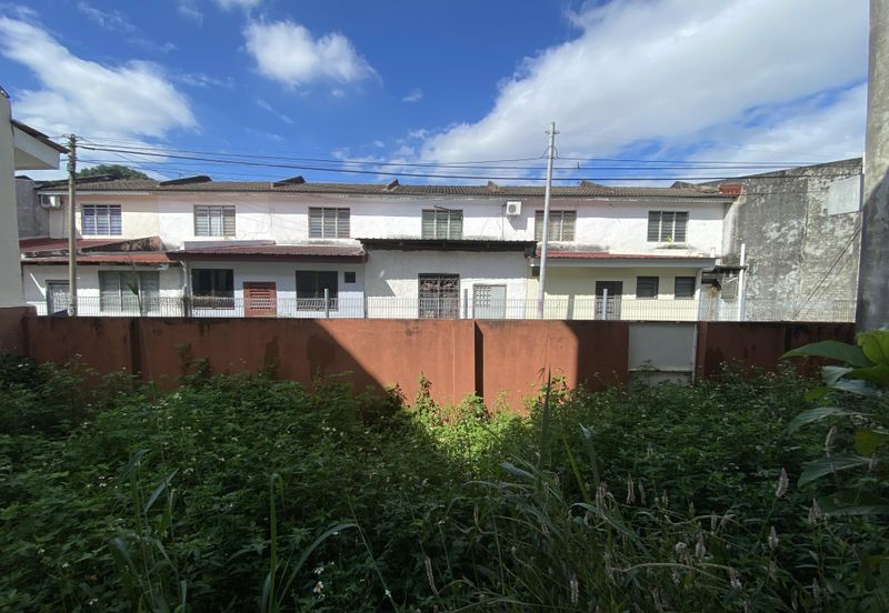 TAMAN BERCHAM TROPICANA