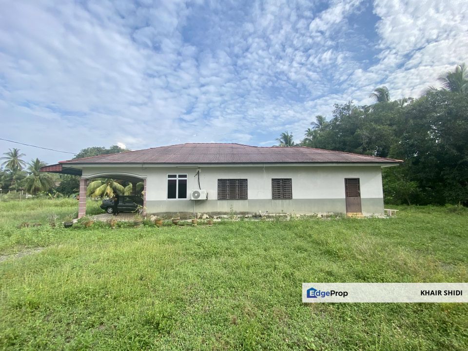 TANAH PERTANIAN BESERTA BANGLO DI RPT PASIR PANJANG LAUT MANJUNG UNTUK DIJUAL, Perak, Manjung