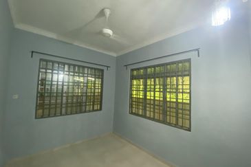 TAMAN HARMONI, SITIAWAN