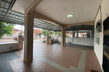 TAMAN HARMONI, SITIAWAN