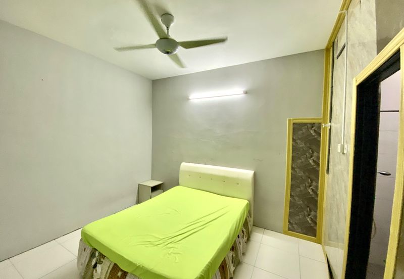 TAMAN SERI DELIMA (P/L 5305 & 5306)