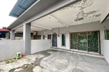 TAMAN SERI DELIMA (P/L 5305 & 5306)