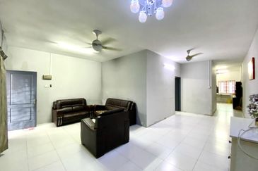 TAMAN SERI DELIMA (P/L 5305 & 5306)