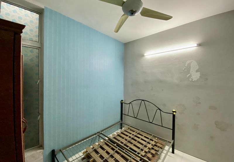 TAMAN SERI DELIMA (P/L 5305 & 5306)