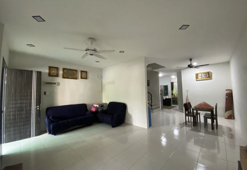 TAMAN MURNI JAYA, SITIAWAN