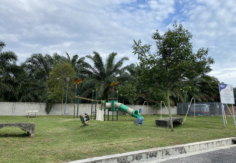 TAMAN MURNI JAYA, SITIAWAN