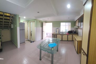 Happy Garden (Taman Gembira)