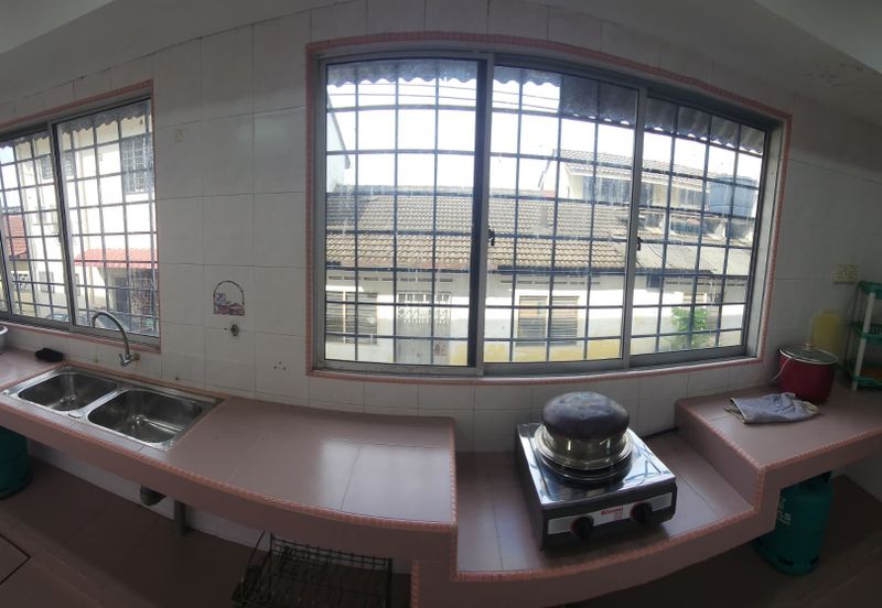 Happy Garden (Taman Gembira)