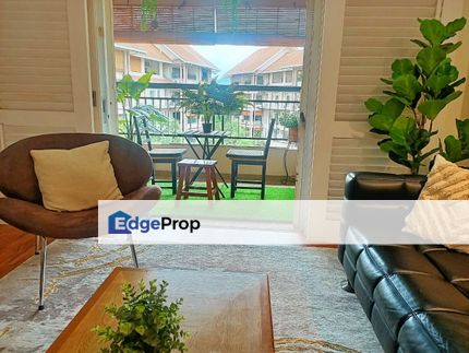 Near LRT, Tastefully Furnished, Pool View Duplex @ Seri Maya For Sale , Kuala Lumpur, Taman Setiawangsa