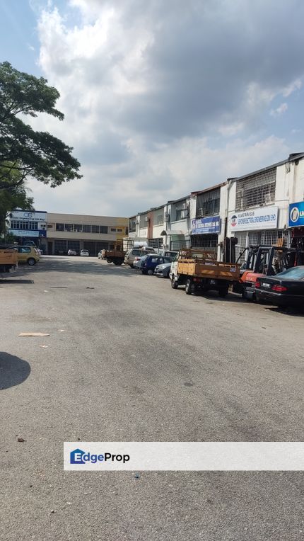 Taman perindustrian puchong utama Factory for SALE, Selangor, Puchong