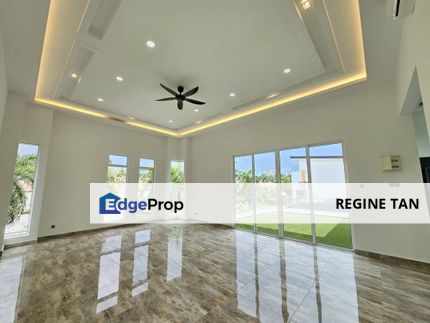 3 Storey Bungalow with Private Lift , Selangor, Seri Kembangan