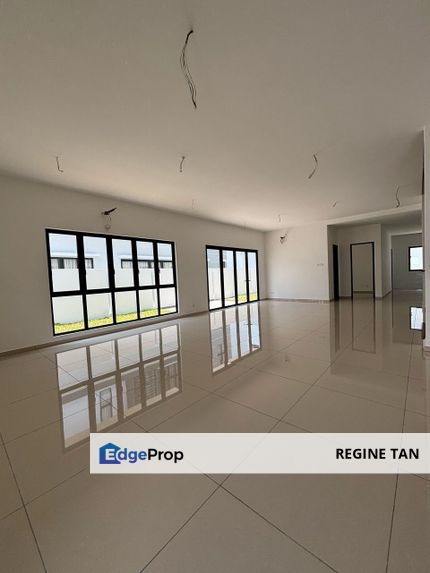 Luxury New 2 Storey Semi-D at Hilltop Sungai Long , Selangor, Kajang