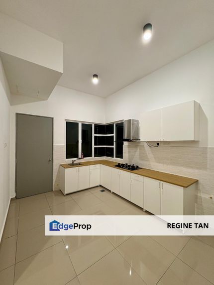BrandNew Semi-D for Rent w Air Cond Water Heather , Selangor, Cheras