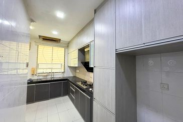 Hijauan Residence