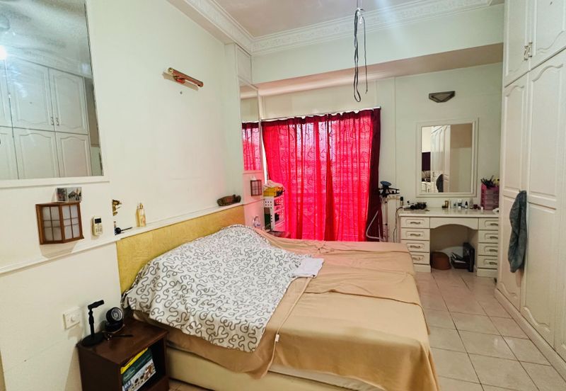 Evergreen Park Cypress