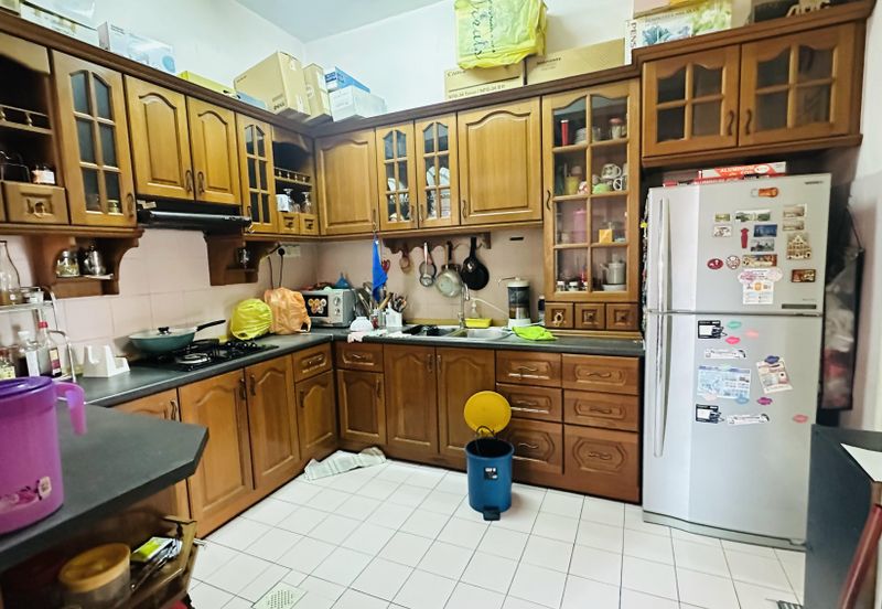 Evergreen Park Cypress