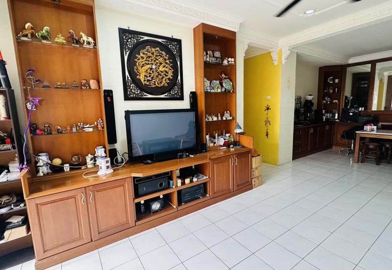 Evergreen Park Cypress