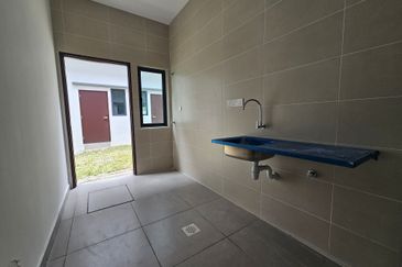 Orchid Hills (Residensi Bukit Orkid) @ 9 Miles