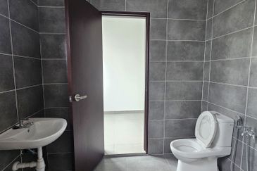 Orchid Hills (Residensi Bukit Orkid) @ 9 Miles