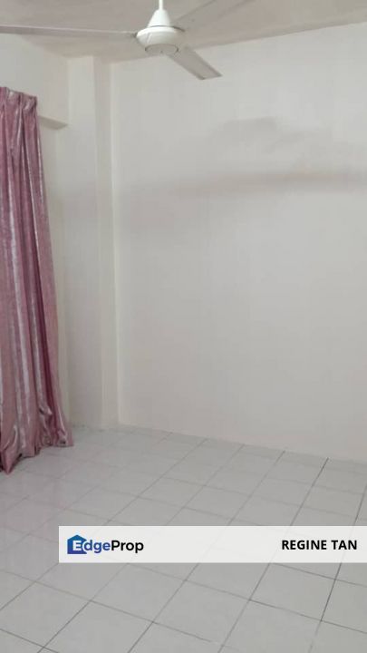 Batu 10 Taman Megah Shop Apartment for Sale , Selangor, Cheras