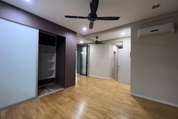 Avenue 6, Bandar Tun Hussein Onn