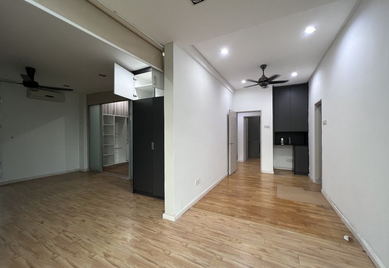 Avenue 6, Bandar Tun Hussein Onn