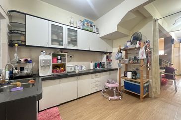 Bandar Mahkota Cheras