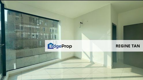 Wira Heights Townhouse 1500 sq ft Big Balcony for Sell, Selangor, Kajang