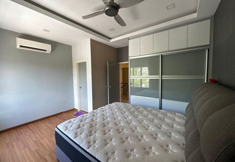 Taman D'Impian Tropika