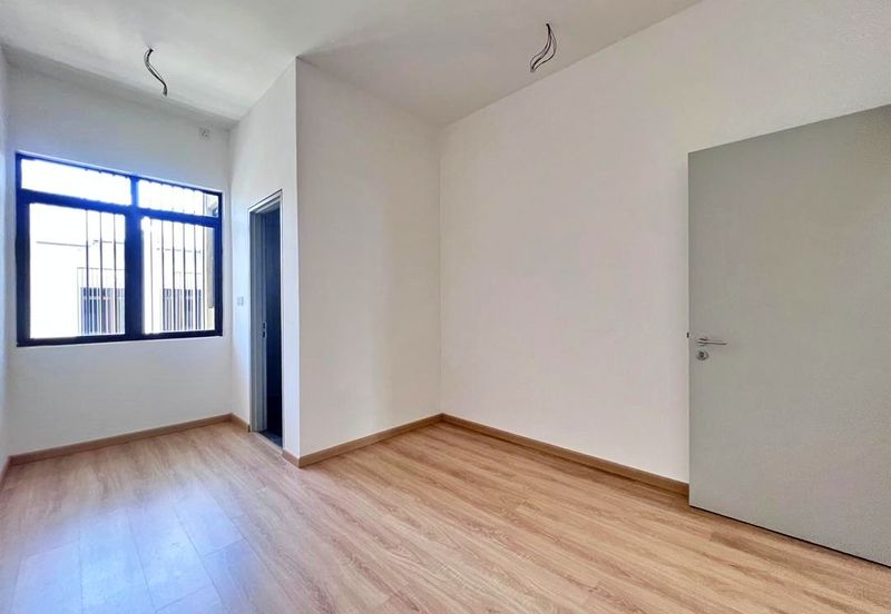 Bandar Tun Hussein Onn