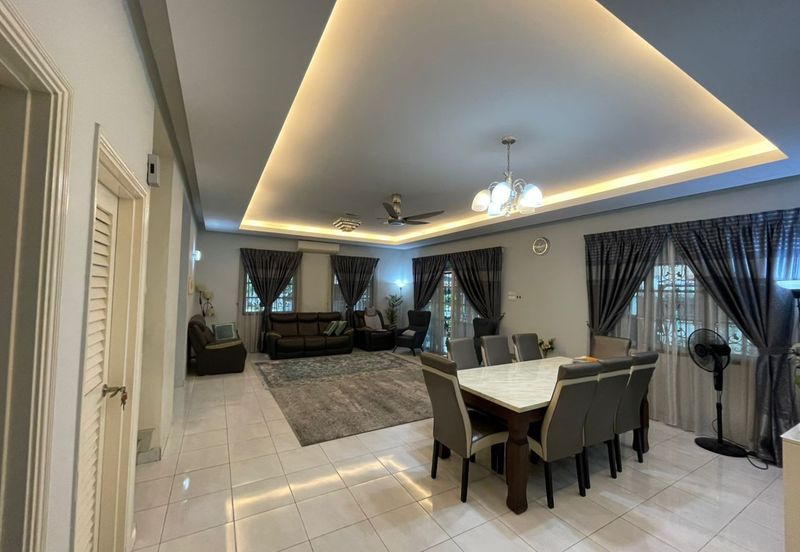 Bandar Tun Hussein Onn