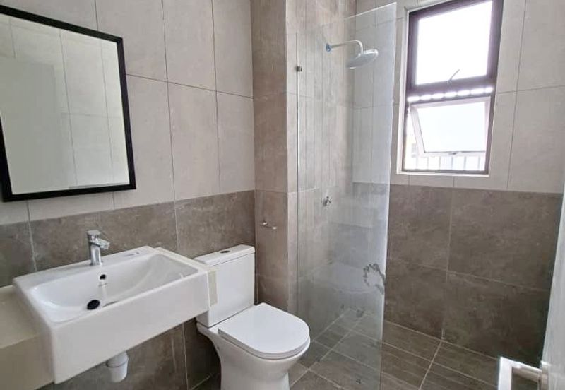 Bandar Tun Hussein Onn