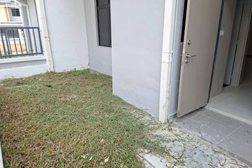 Bandar Tun Hussein Onn