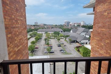 Sungai Long Residence