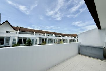 Residensi Emerald Damai (Emerald Hills)