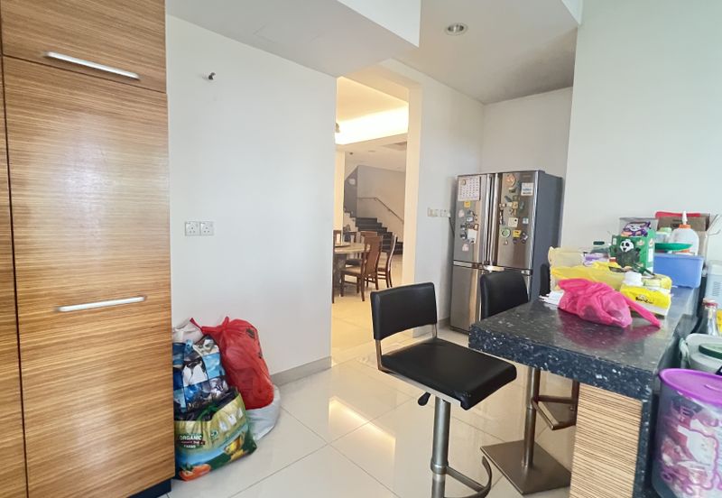 Sri Petaling, Zone L