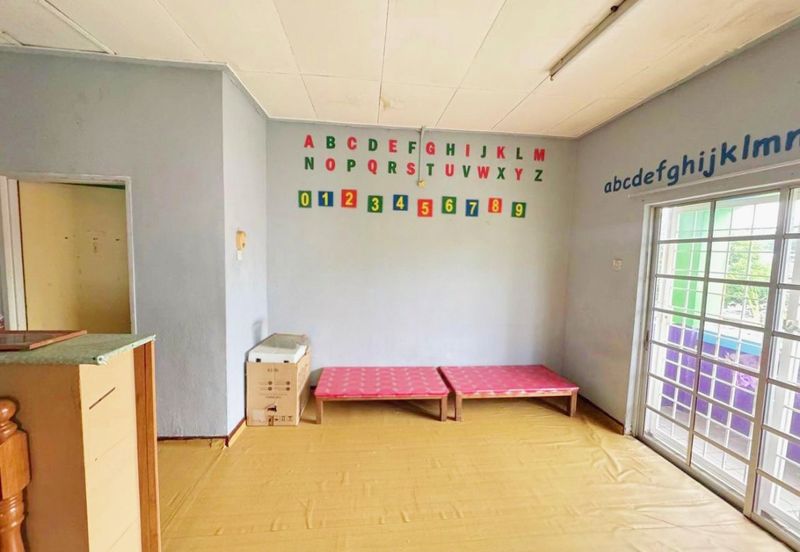 Bandar Tun Hussein Onn