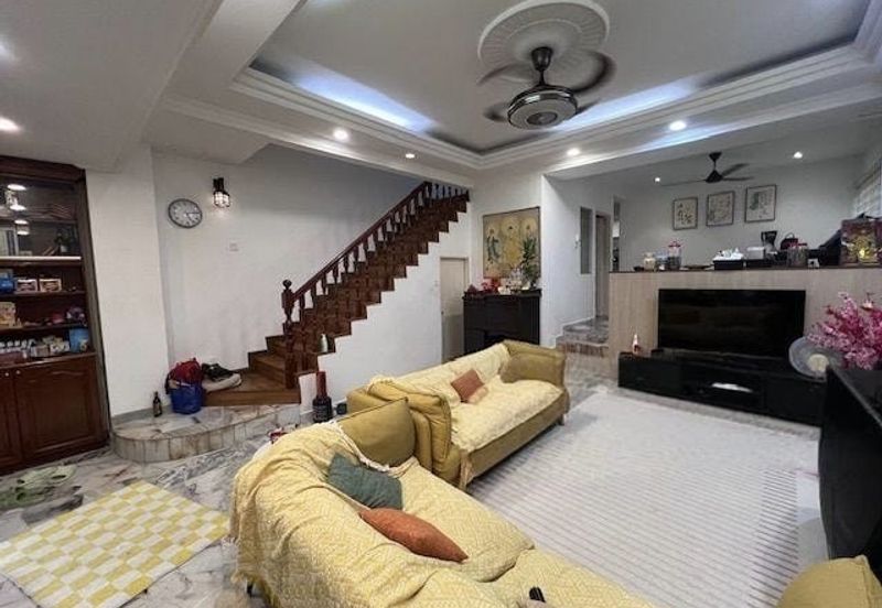 Persiaran Sungai Long 7