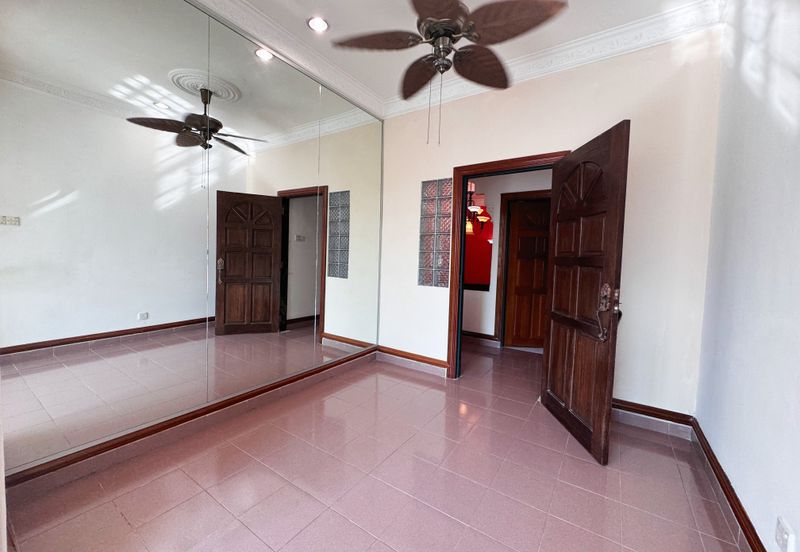 Bandar Tun Hussein Onn