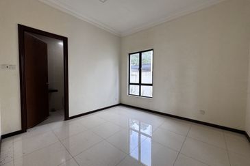 Bukit Suria Garden Village