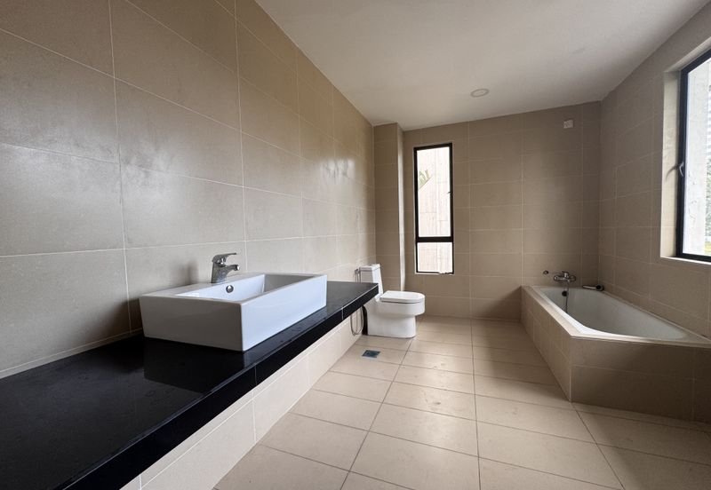 Bukit Suria Garden Village