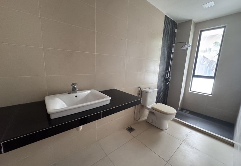 Bukit Suria Garden Village