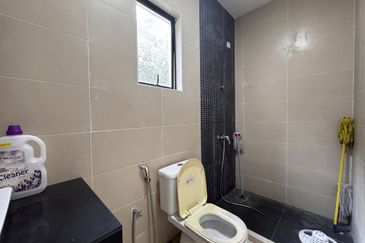 Bukit Suria Garden Village