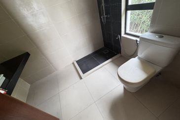 Bukit Suria Garden Village