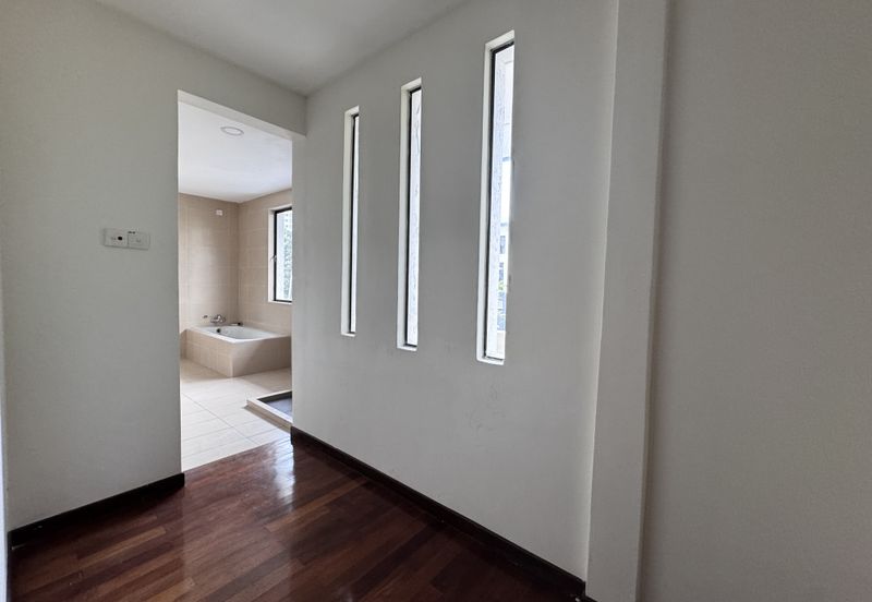 Bukit Suria Garden Village