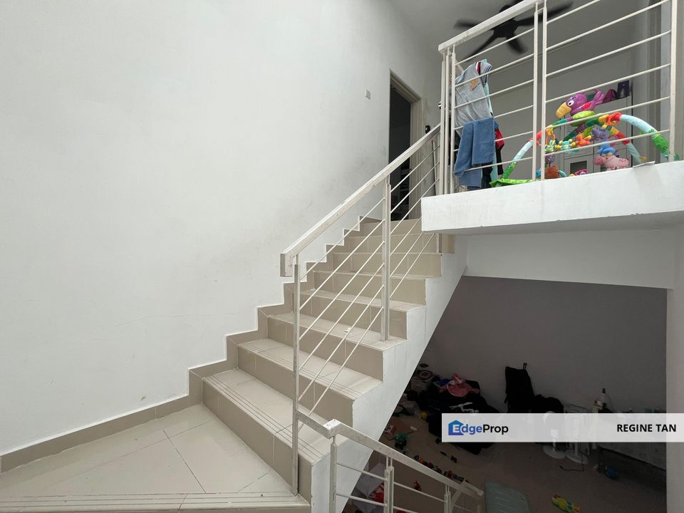 Taman D'Impian Tropika, Balakong 3 Storey Cluster Terrace House for Sale , Selangor, Balakong