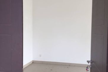 Taman Anggerik Villa