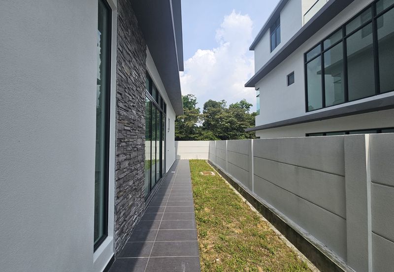 Orchid Hills (Residensi Bukit Orkid) @ 9 Miles