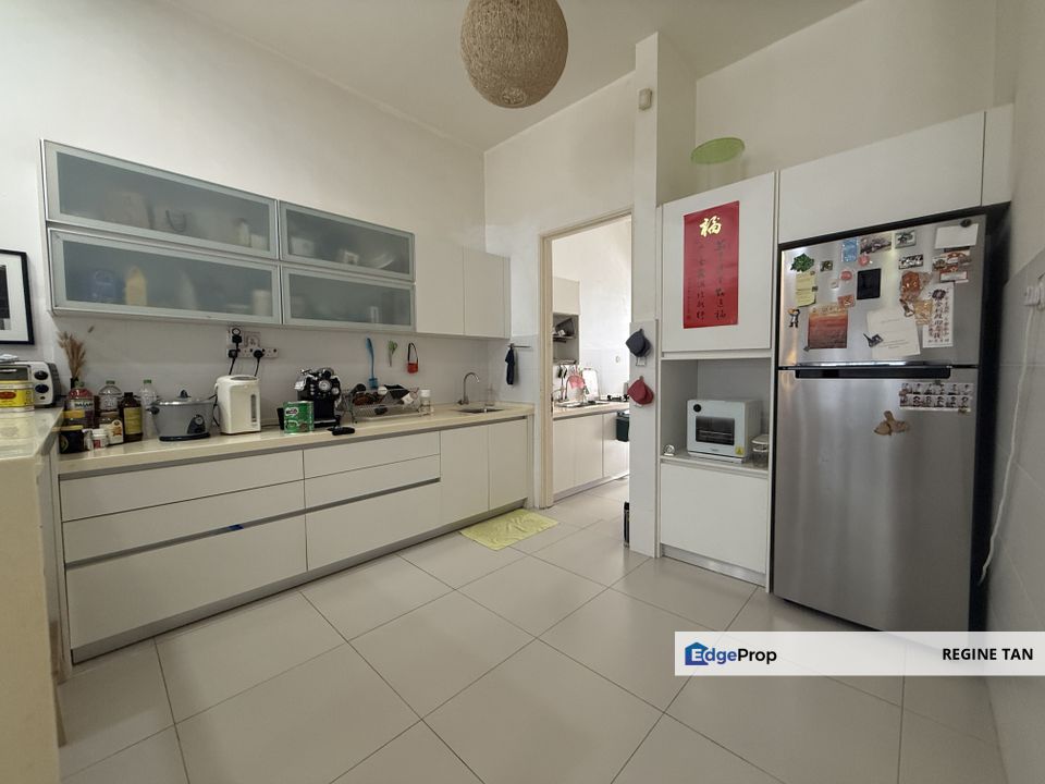 Mahkota Cheras, Quartz Villa 2.5 Storey Terrace Fully Renovated for Sell , Selangor, Cheras South